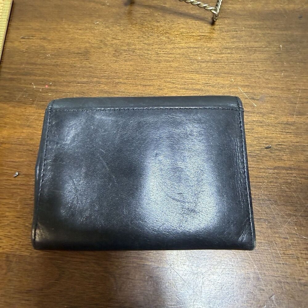 The Sak Black Leather Wallet Small - Picture 9 of 9